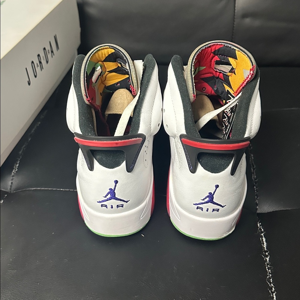 Jordan 6 - Picture 3 of 7